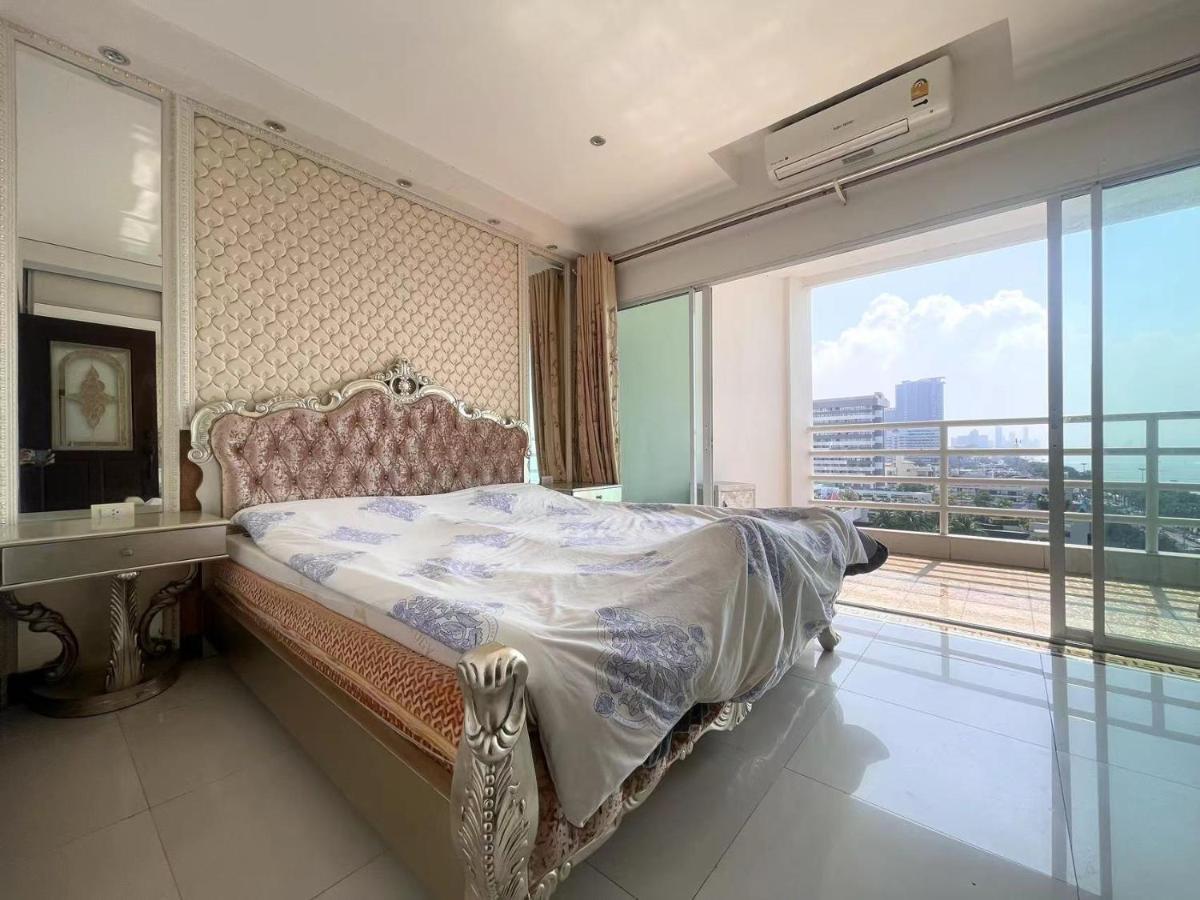 Beautiful Sea View Beach Front Condo Pattaya Ngoại thất bức ảnh