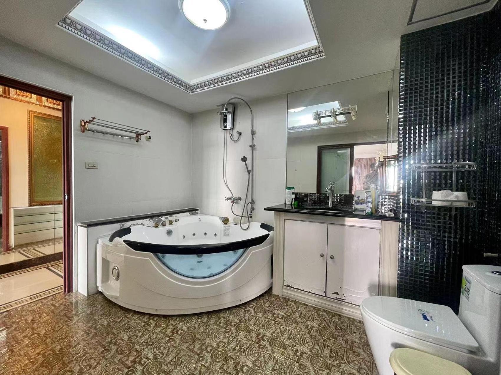Beautiful Sea View Beach Front Condo Pattaya Ngoại thất bức ảnh