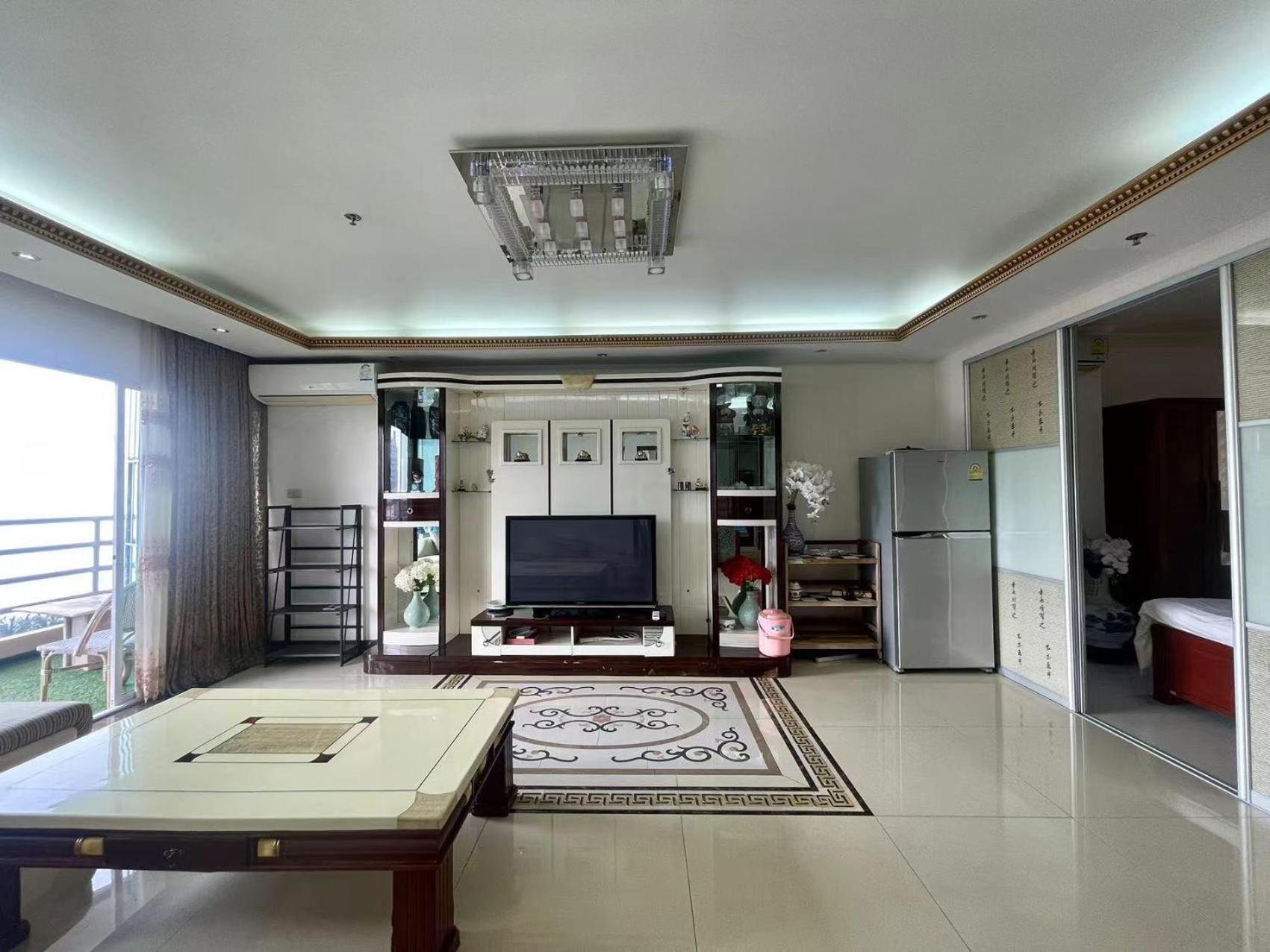 Beautiful Sea View Beach Front Condo Pattaya Ngoại thất bức ảnh