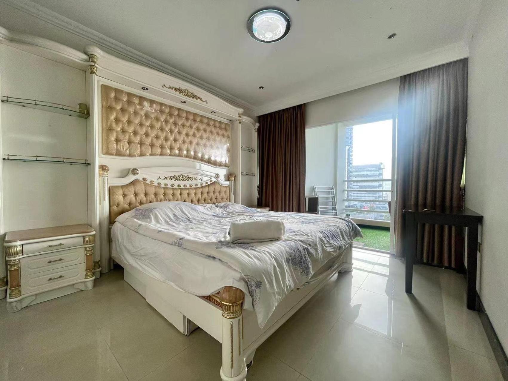 Beautiful Sea View Beach Front Condo Pattaya Ngoại thất bức ảnh
