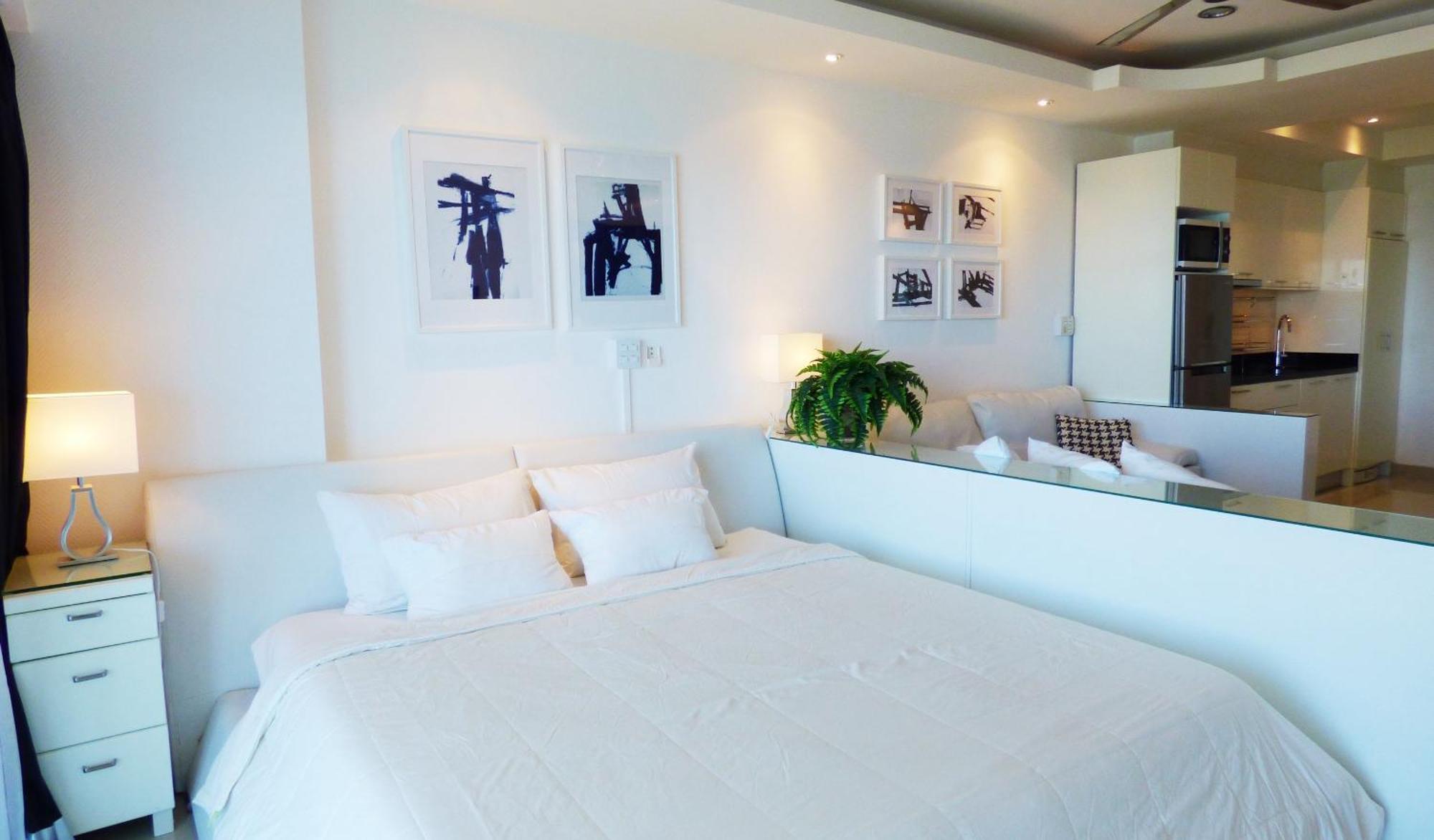 Beautiful Sea View Beach Front Condo Pattaya Ngoại thất bức ảnh