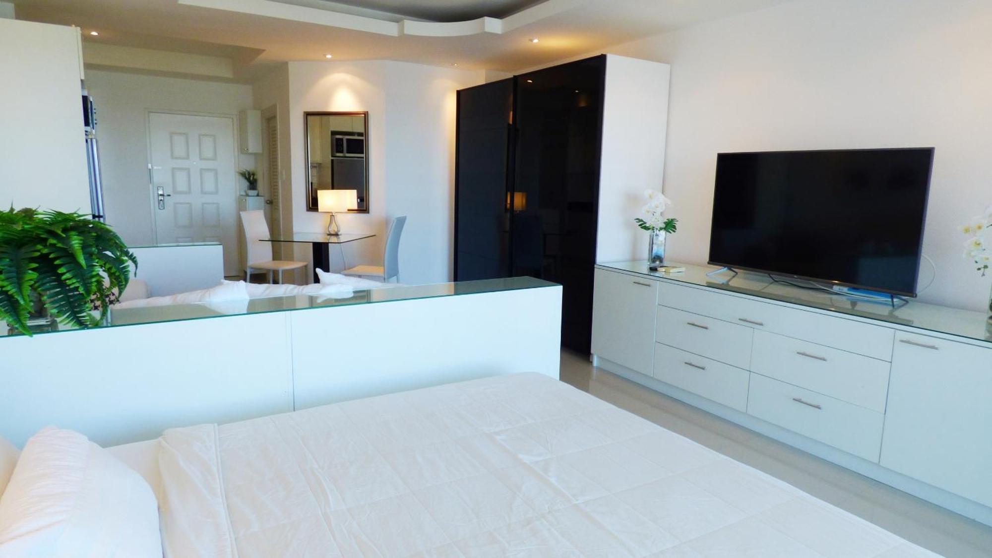 Beautiful Sea View Beach Front Condo Pattaya Ngoại thất bức ảnh